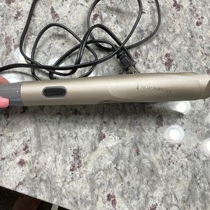 Remington curling iron. Used once.
